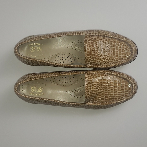 SAS Simplify Croc Print Tripad Comfort Loafers - Picture 2 of 9